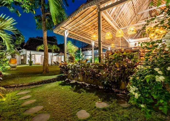 Spacious 3bdrs - Passiflore Bingin *