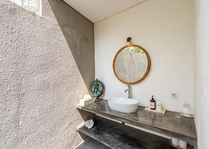 Spacious 3bdrs - Passiflore Bingin Villa Uluwatu (Bali)