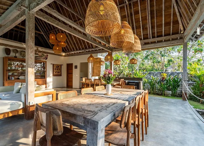 Spacious 3bdrs - Passiflore Bingin Villa Uluwatu (Bali)